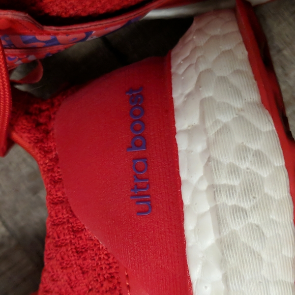 Adidas UltraBoost 4.0 DNA Chinese New Year Scarlet/Collegiate - Picture 8 of 8